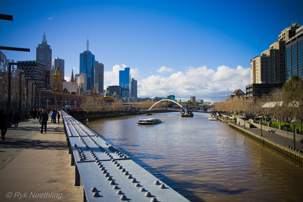 Southbank Yarra river Melbourne photo