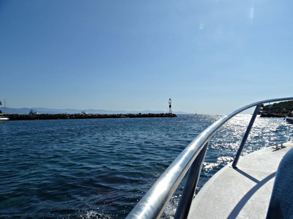 Paxos Antipaxos boat trip: view of sea leaving Gaios