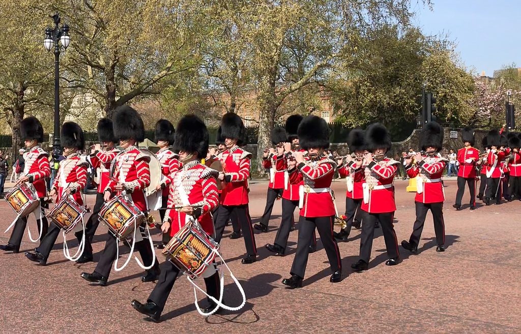2 Day London itinerary. Marching band with red jackets and bearskin hats. Copyright ©2019 mapandfamily.com 
