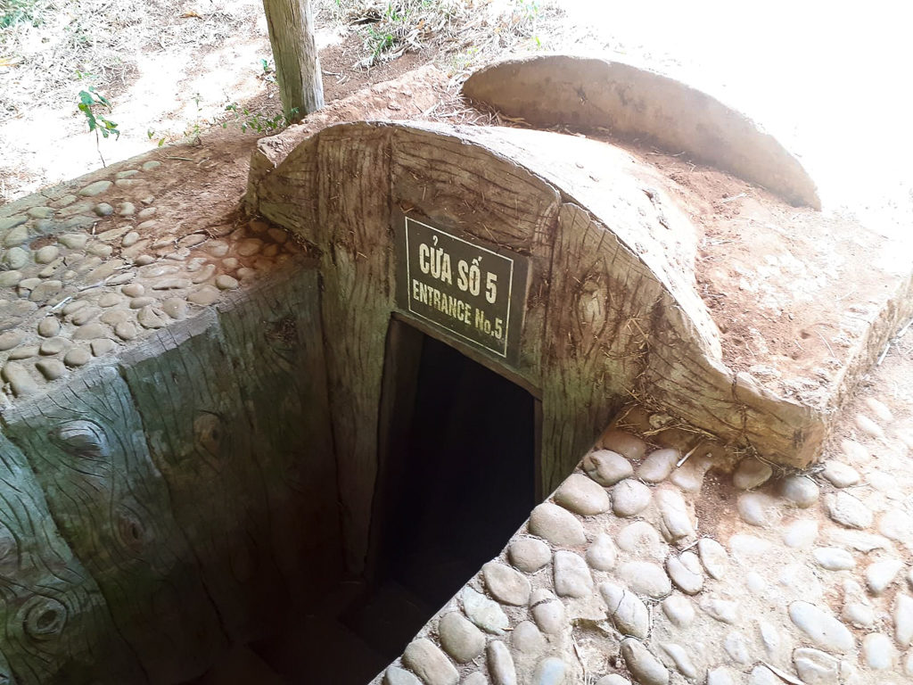 Hue to Hoi An, entrance to Vinh Moc tunnels. Copyright ©2019 mapandfamily.com 